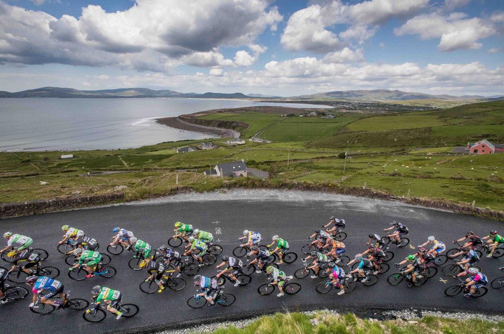 The peloton climbs out of Waterville on stage 4 of An Post Rás Photo: ©INPHO/Morgan Treacy